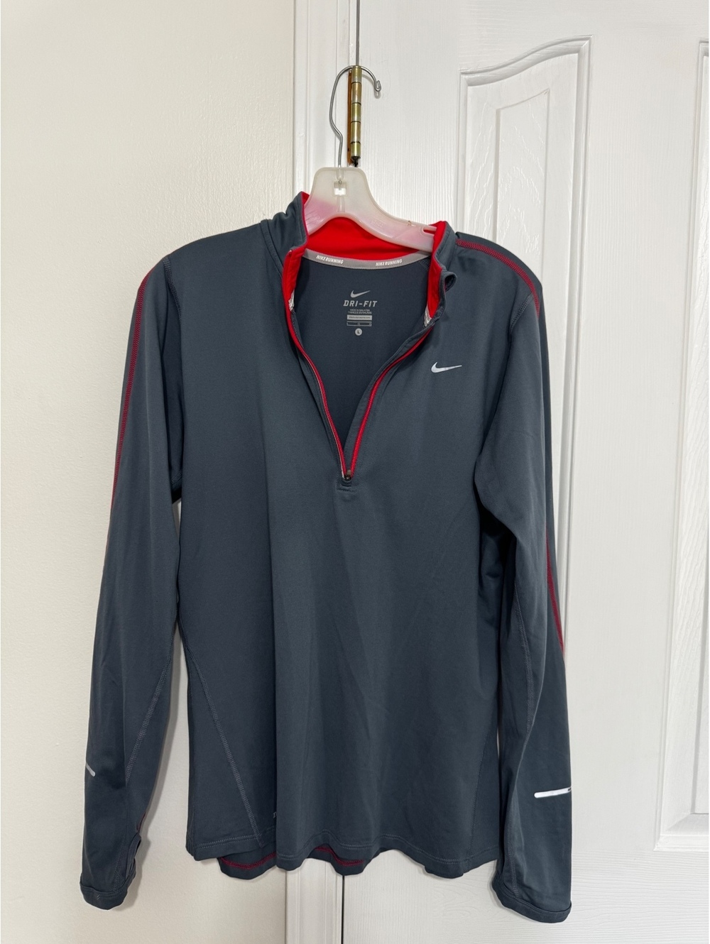 Nike Running Dri-FIT Women’s Large 1/2 Zip Long Sleeve Pullover Gray Red